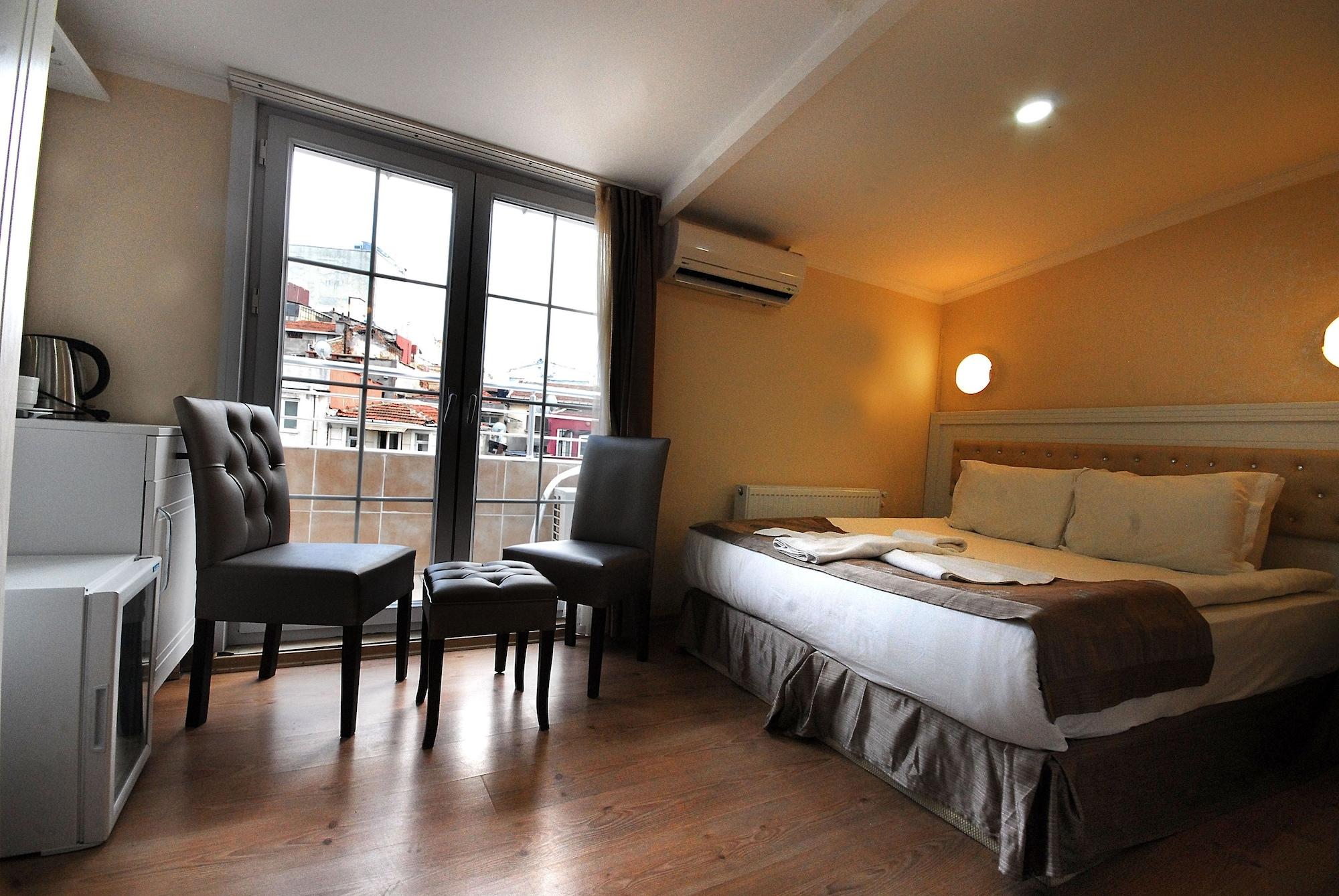 Comfort Hotel Taksim Istanbul Bagian luar foto