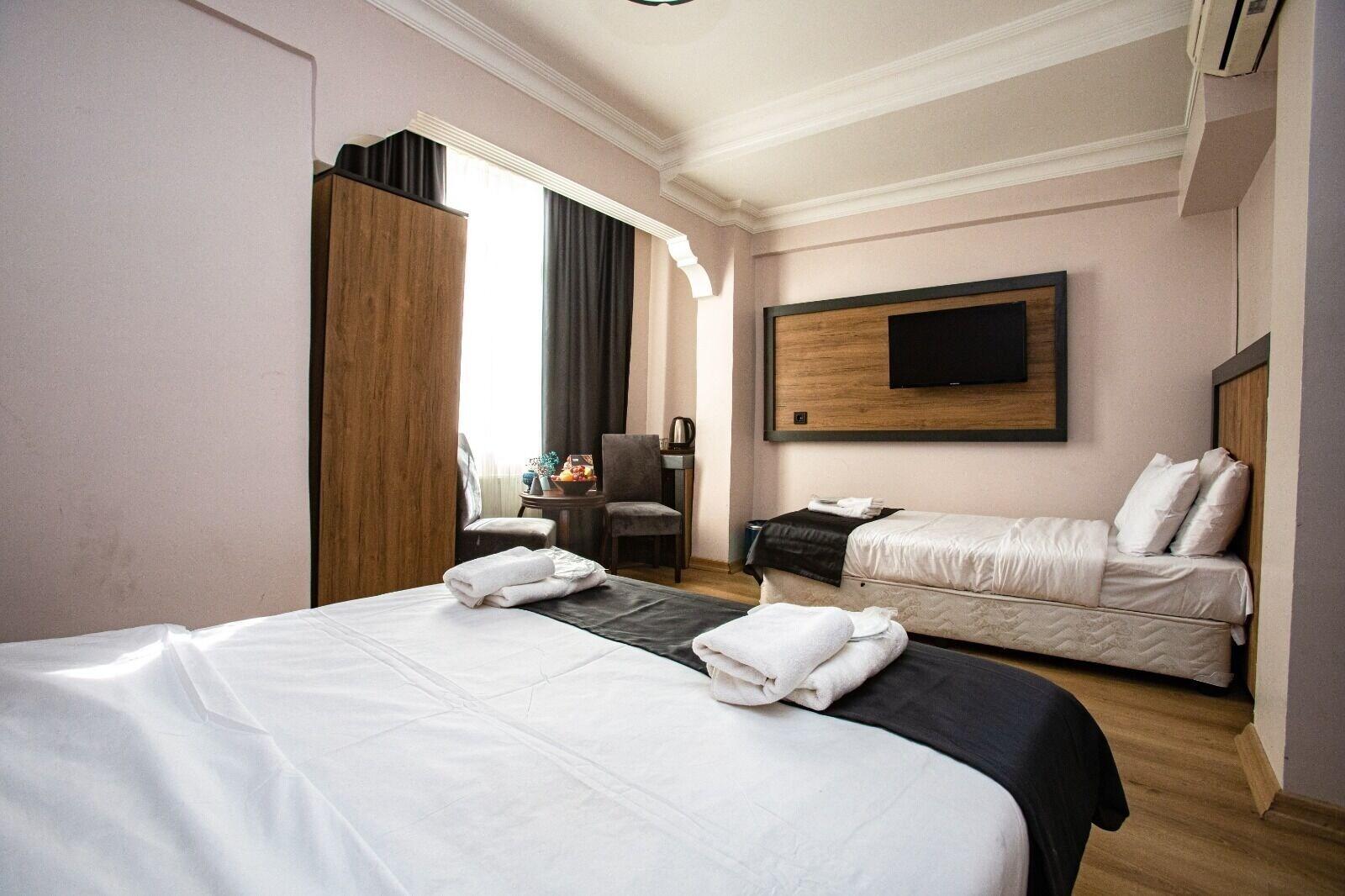 Comfort Hotel Taksim Istanbul Bagian luar foto