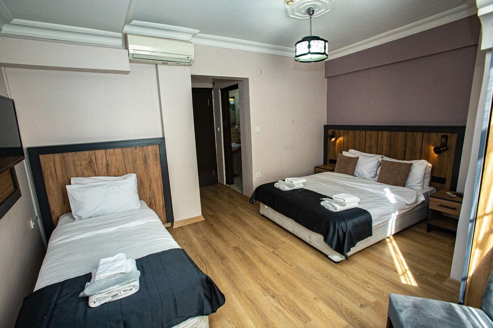 Comfort Hotel Taksim Istanbul Bagian luar foto