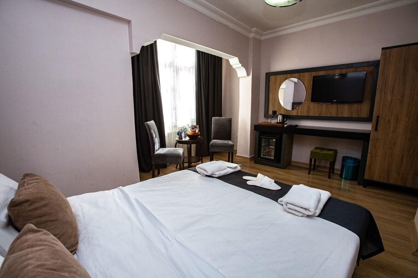 Comfort Hotel Taksim Istanbul Bagian luar foto