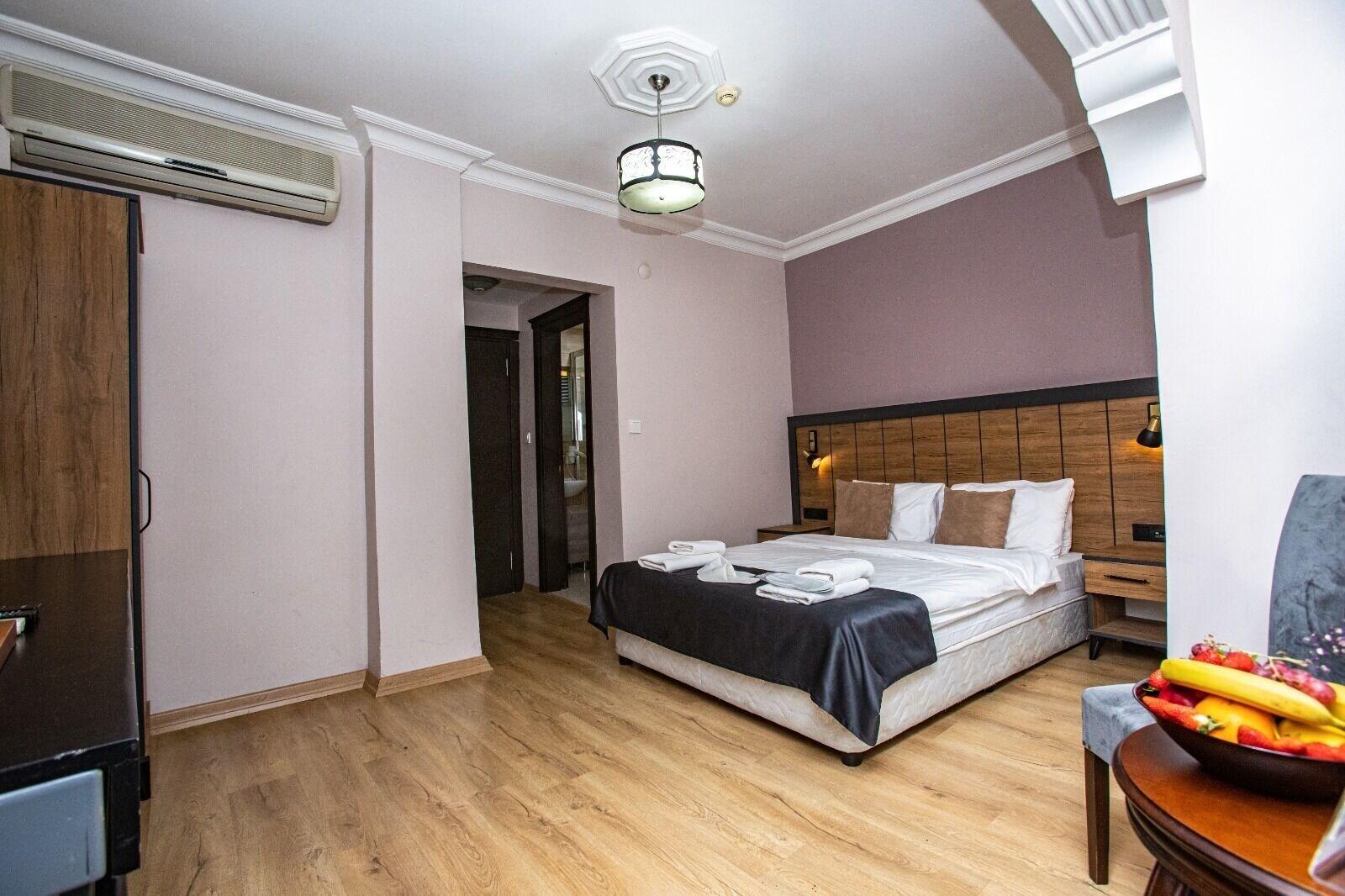 Comfort Hotel Taksim Istanbul Bagian luar foto