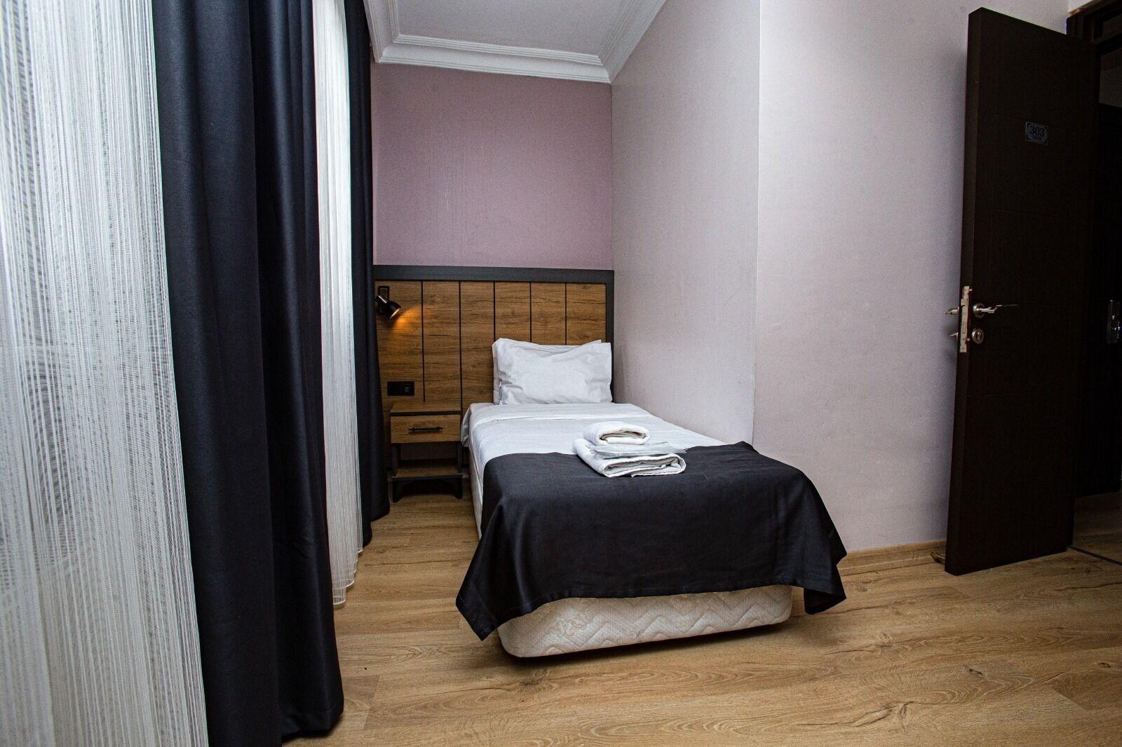 Comfort Hotel Taksim Istanbul Bagian luar foto